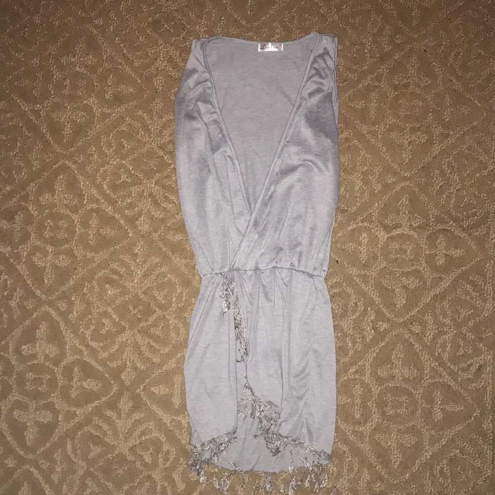 Sleeveless skirt